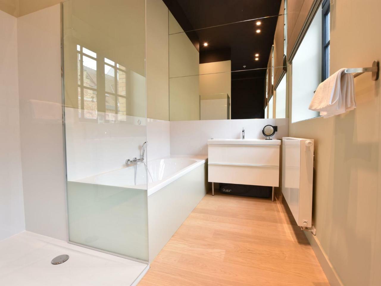 Luxurious Apartment In Nieuwpoort With Jacuzzi Bagian luar foto